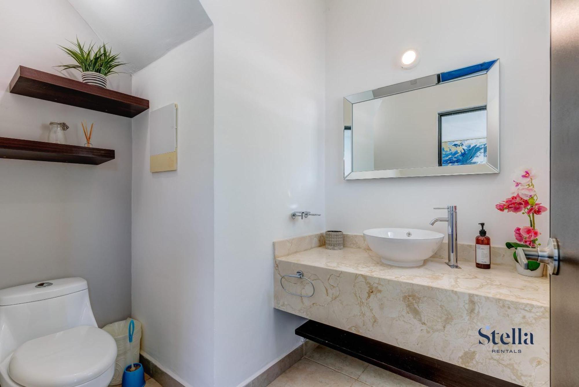 Private Roof With Bbq Shared Pool And Playground Apartamento