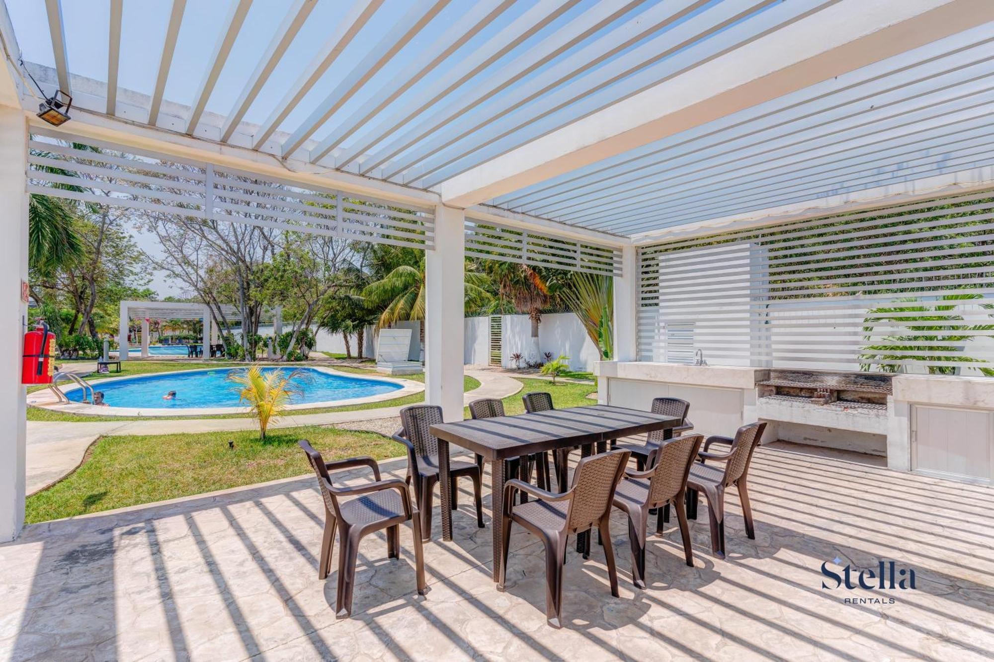 Apartamento Private Roof With Bbq Shared Pool And Playground *